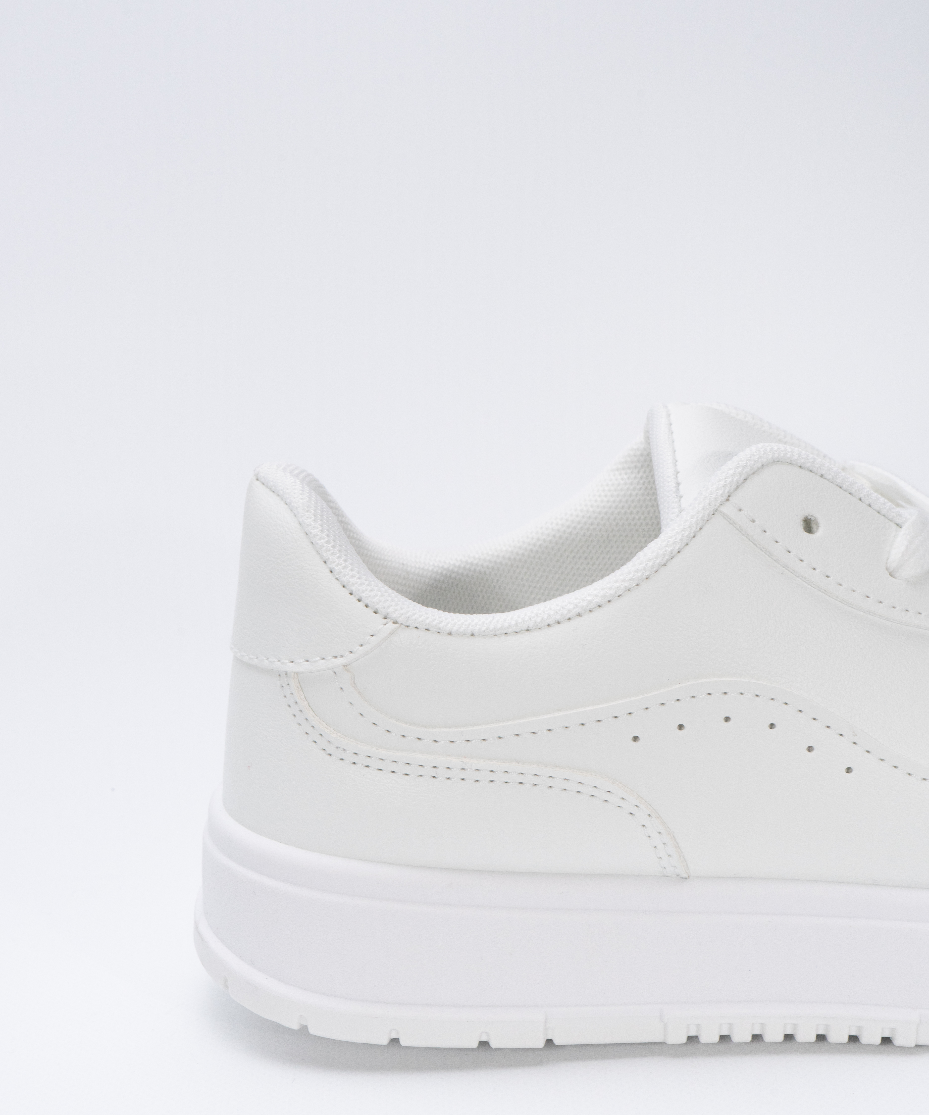 Zapatillas color block image number null